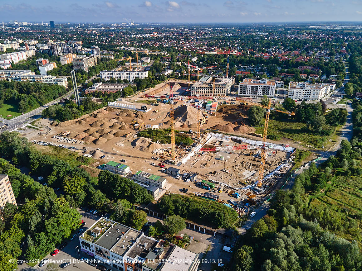 25.08.2020 - Luftaufnahmen von der Baustelle PandionVerde in Neuperlach