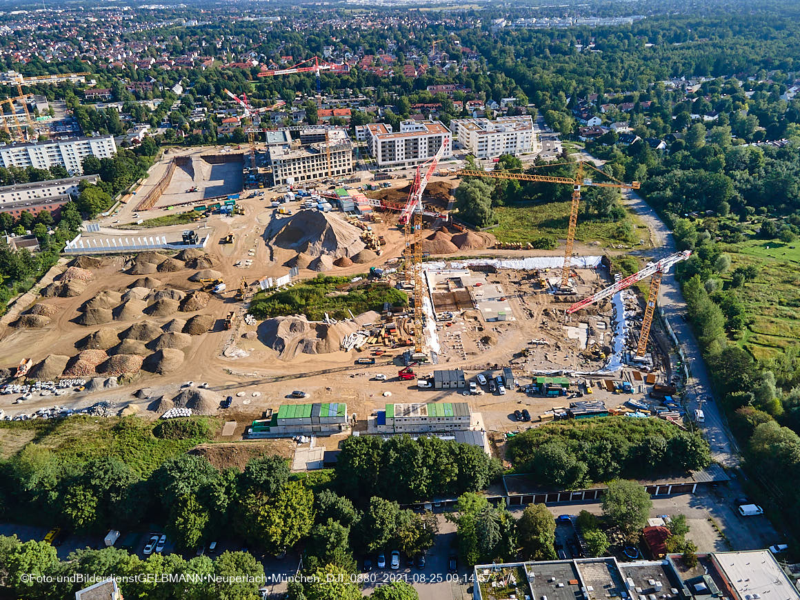 25.08.2020 - Luftaufnahmen von der Baustelle PandionVerde in Neuperlach