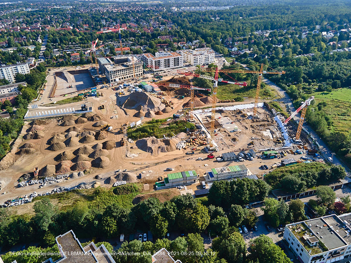 25.08.2020 - Luftaufnahmen von der Baustelle PandionVerde in Neuperlach