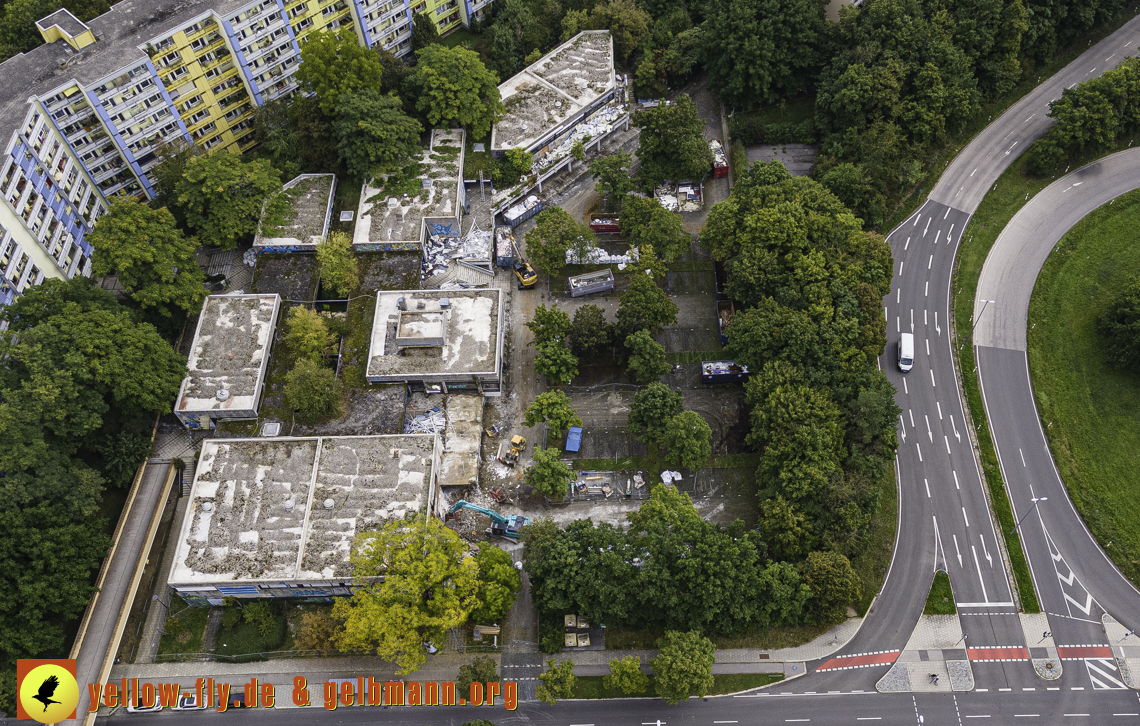 21.09.2021 - Abriss des Quiddezentrums in Neuperlach