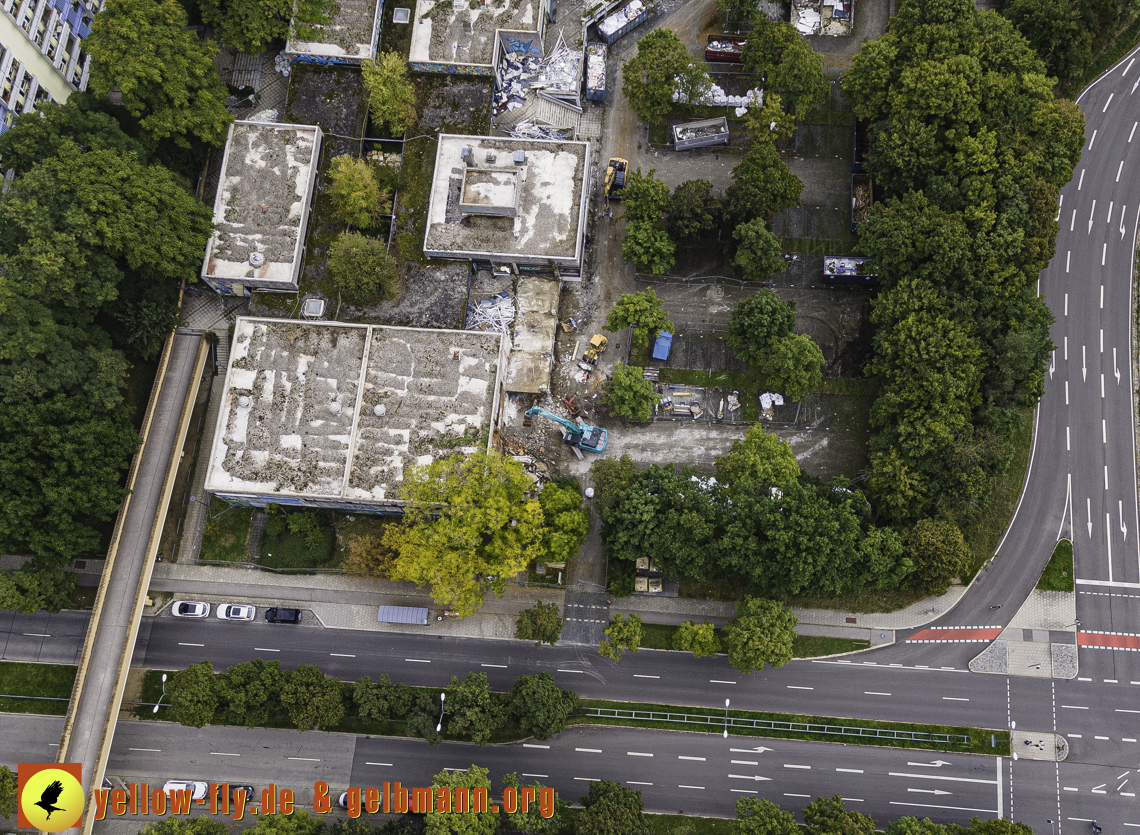 21.09.2021 - Abriss des Quiddezentrums in Neuperlach