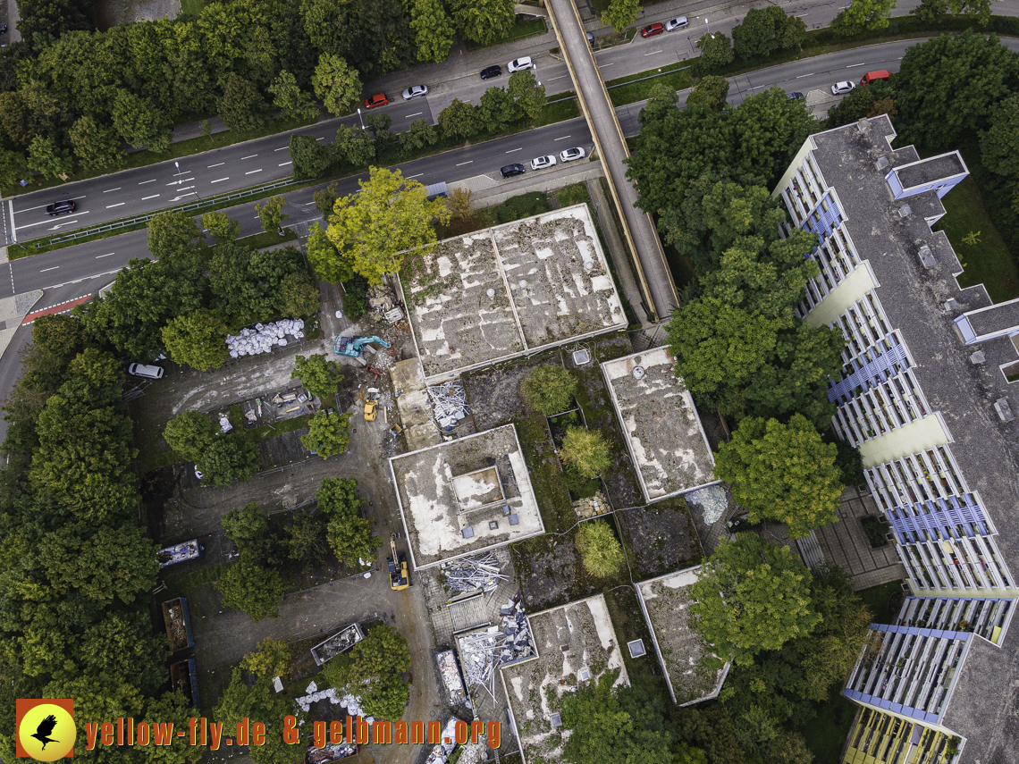 21.09.2021 - Abriss des Quiddezentrums in Neuperlach