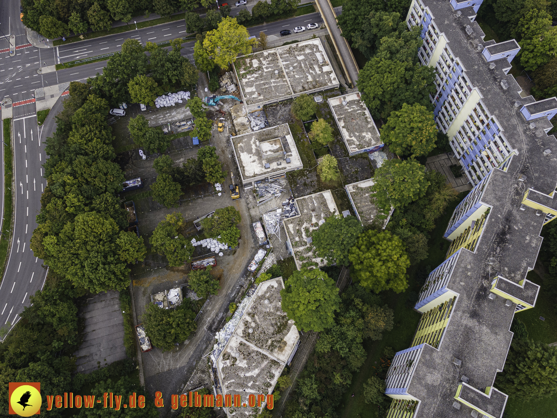 21.09.2021 - Abriss des Quiddezentrums in Neuperlach