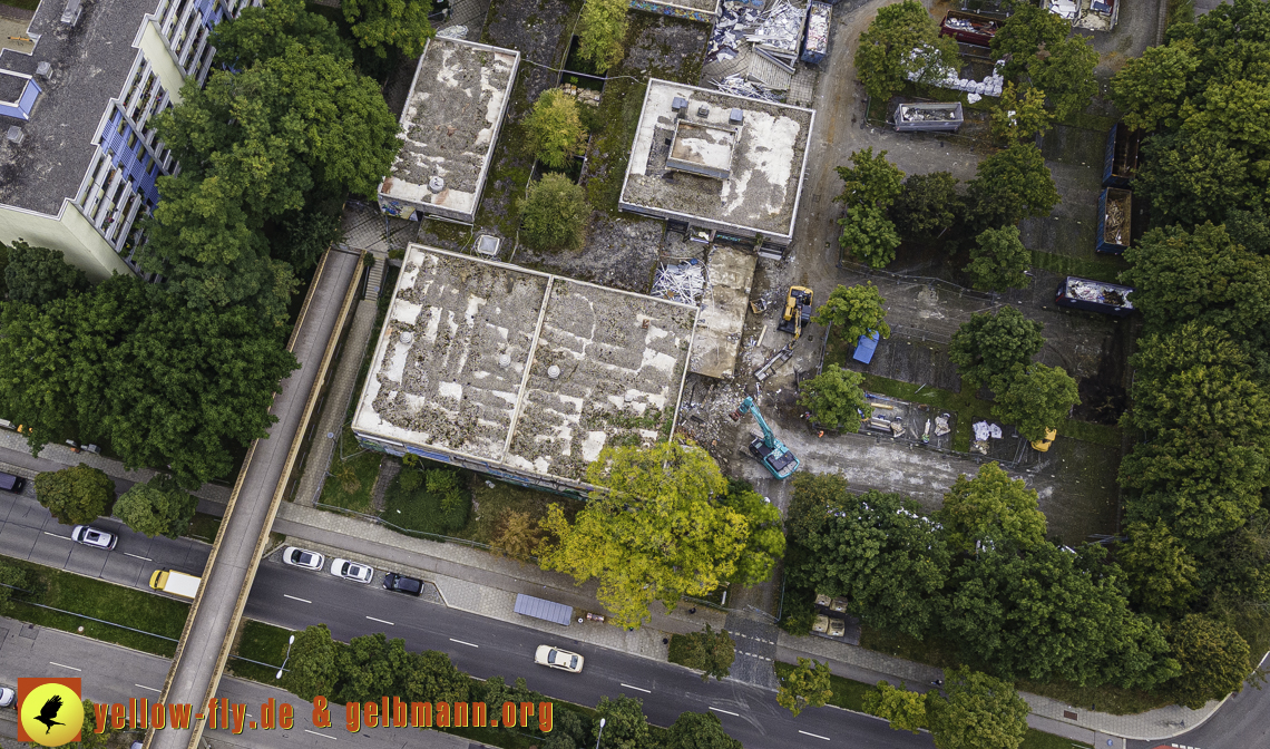 21.09.2021 - Abriss des Quiddezentrums in Neuperlach
