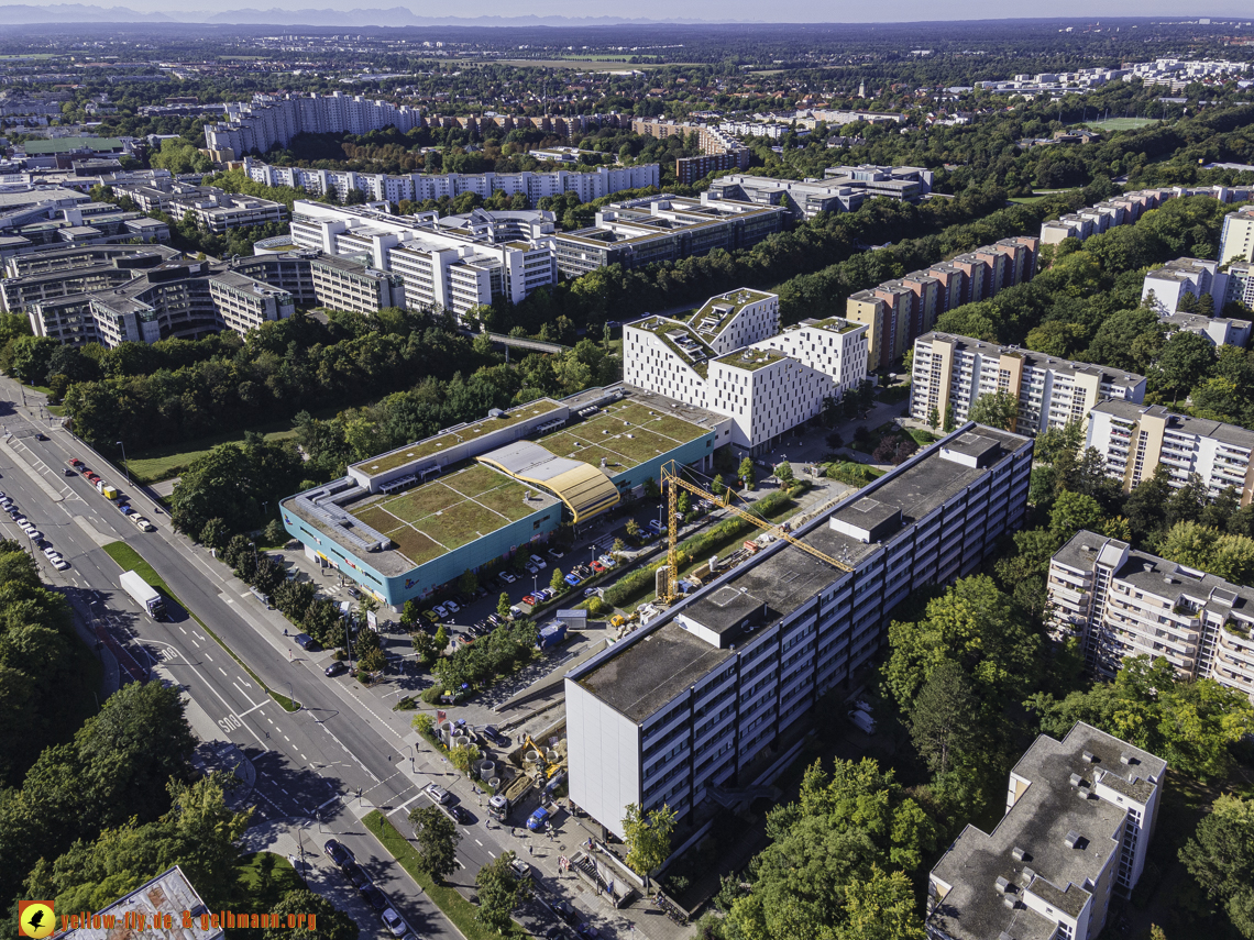 23.09.2021 - Quiddezentrum und Montessori-Schule in Neuperlach