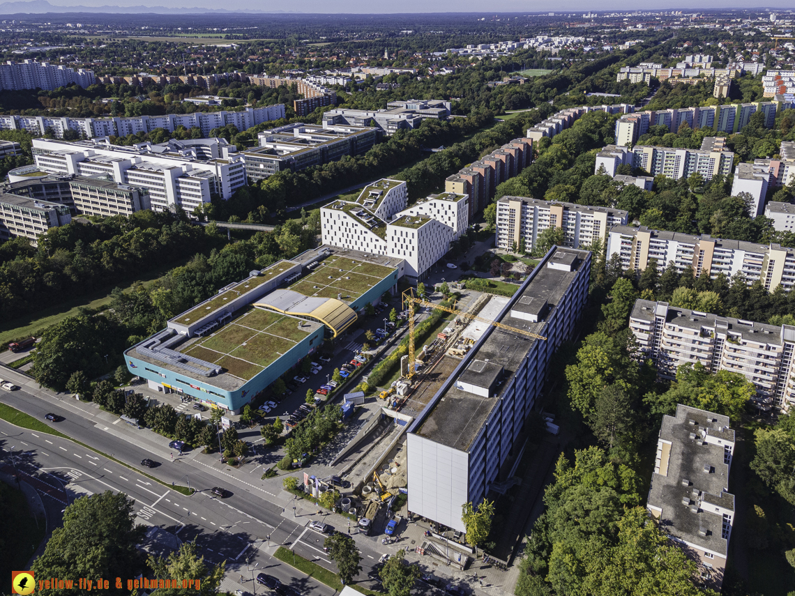 23.09.2021 - Quiddezentrum und Montessori-Schule in Neuperlach