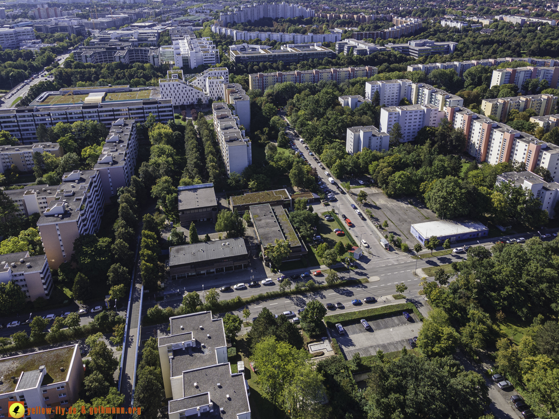 23.09.2021 - Quiddezentrum und Montessori-Schule in Neuperlach