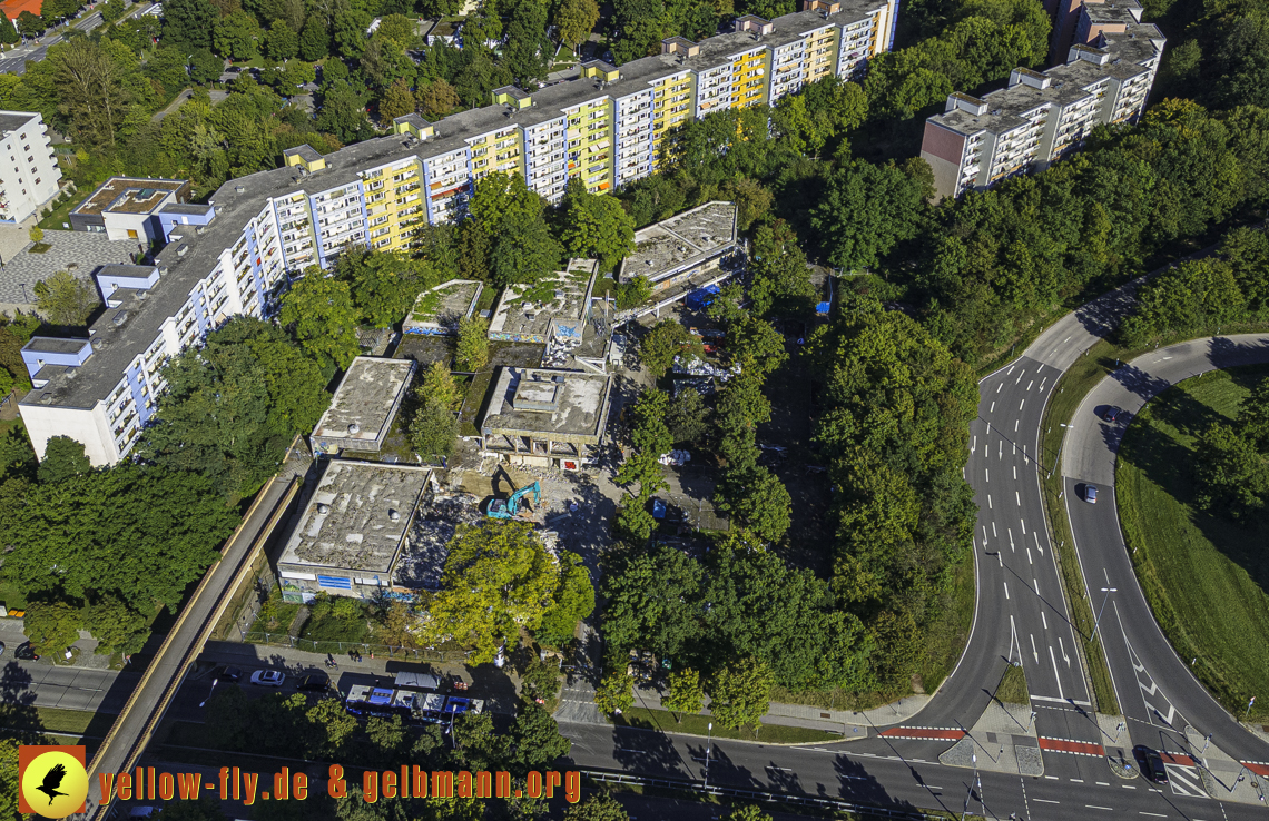 23.09.2021 - Quiddezentrum und Montessori-Schule in Neuperlach