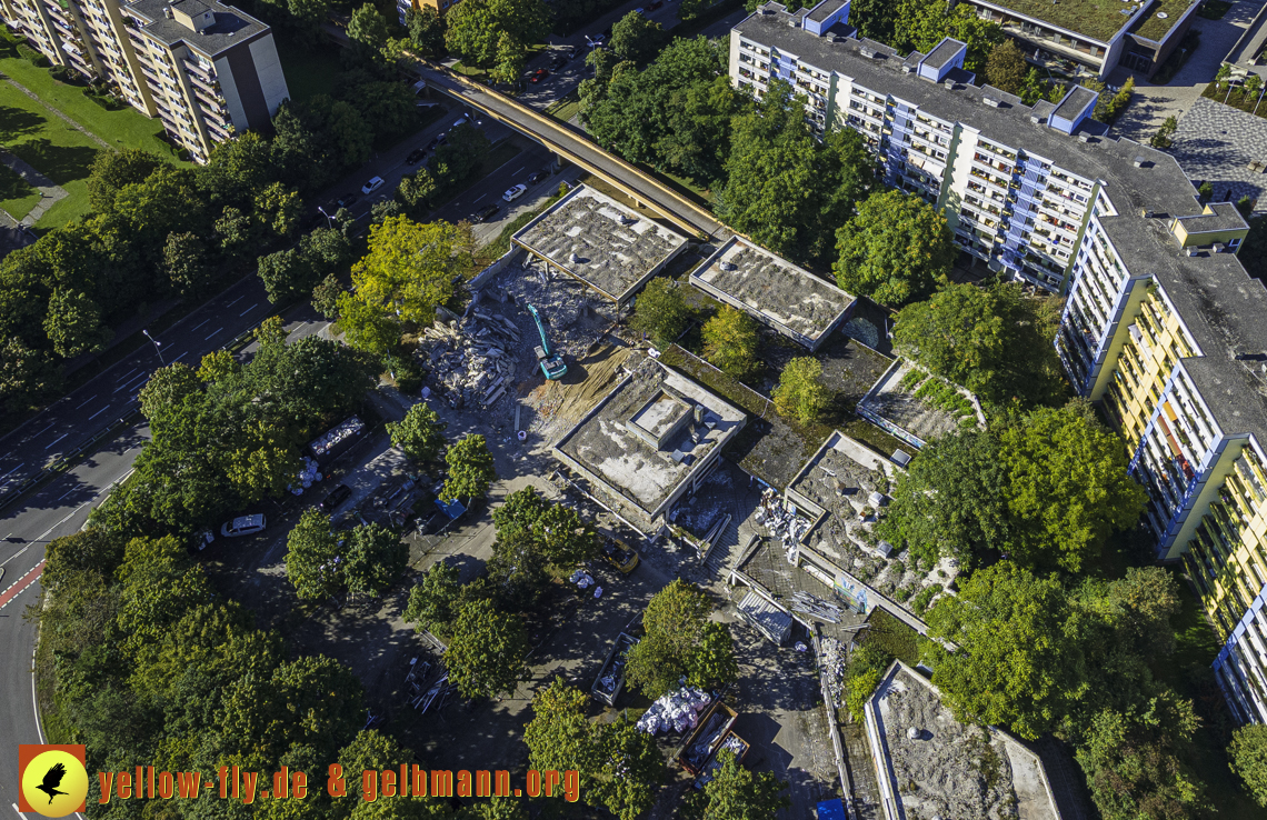 23.09.2021 - Quiddezentrum und Montessori-Schule in Neuperlach