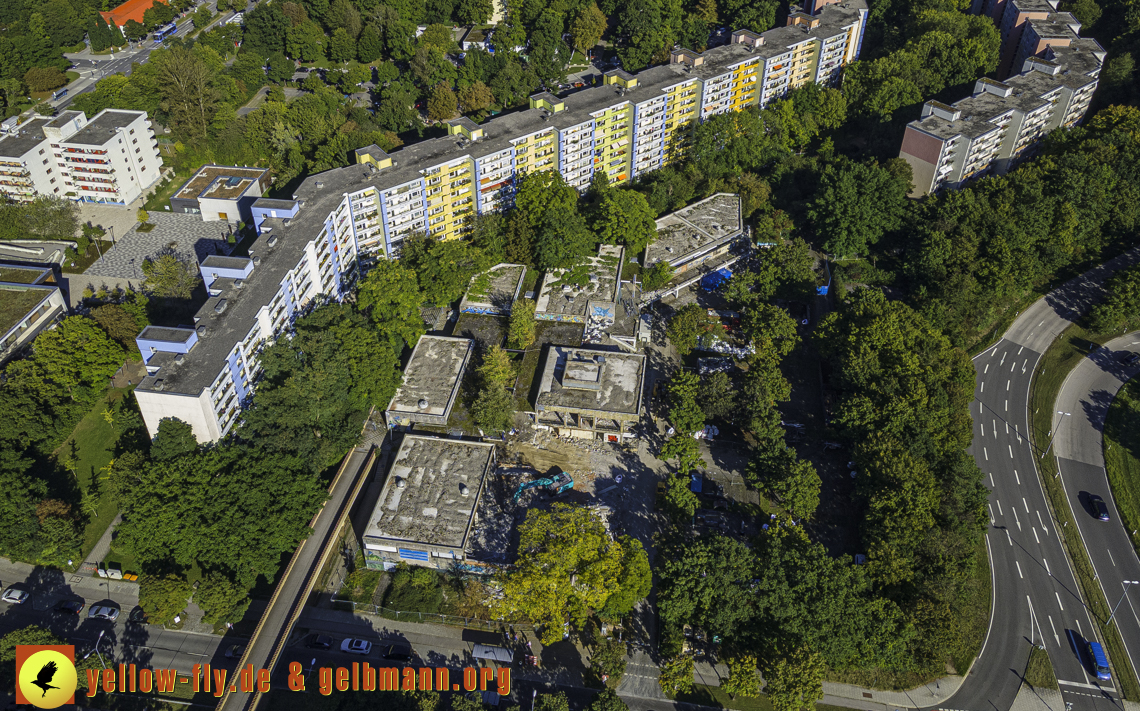 23.09.2021 - Quiddezentrum und Montessori-Schule in Neuperlach