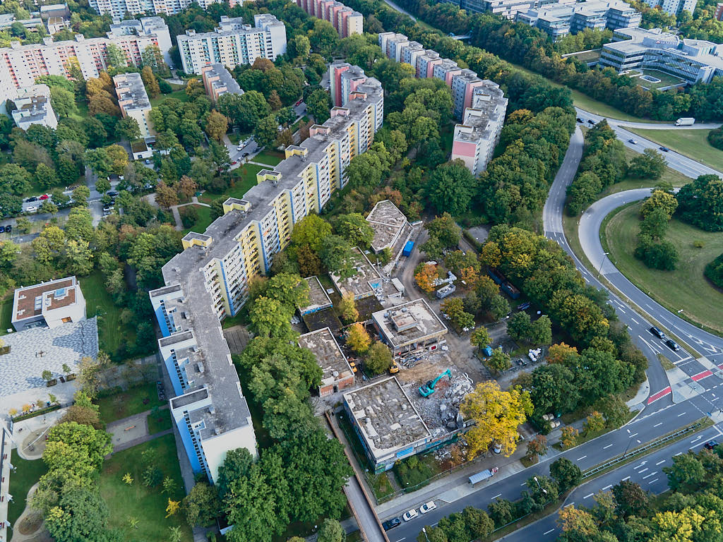 27.09.2021 - Abrissbegin des Quiddezentrums in Neuperlach