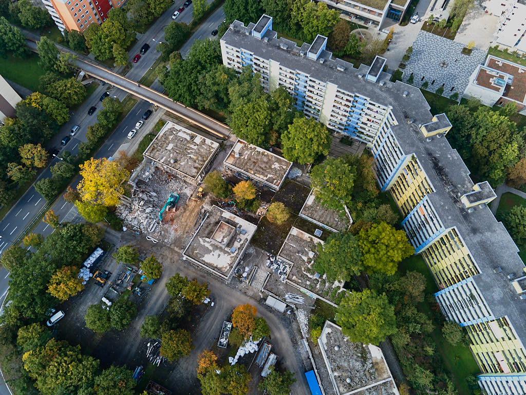 27.09.2021 - Abrissbegin des Quiddezentrums in Neuperlach