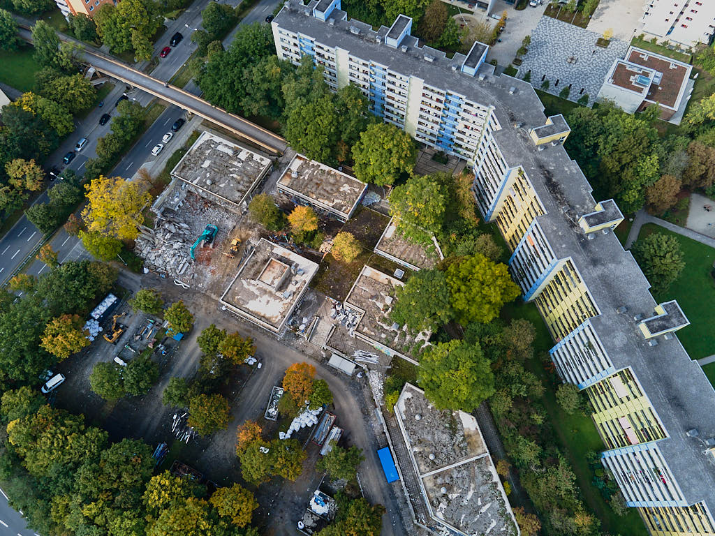 27.09.2021 - Abrissbegin des Quiddezentrums in Neuperlach