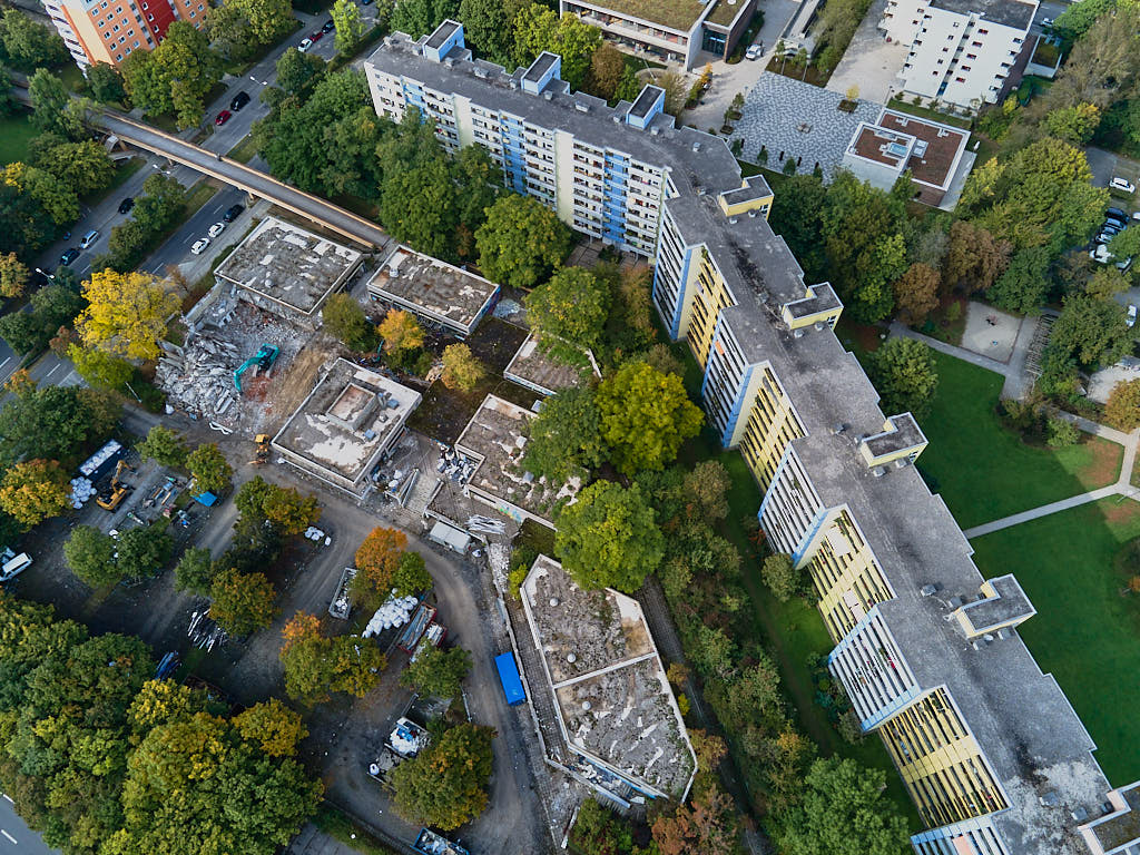 27.09.2021 - Abrissbegin des Quiddezentrums in Neuperlach