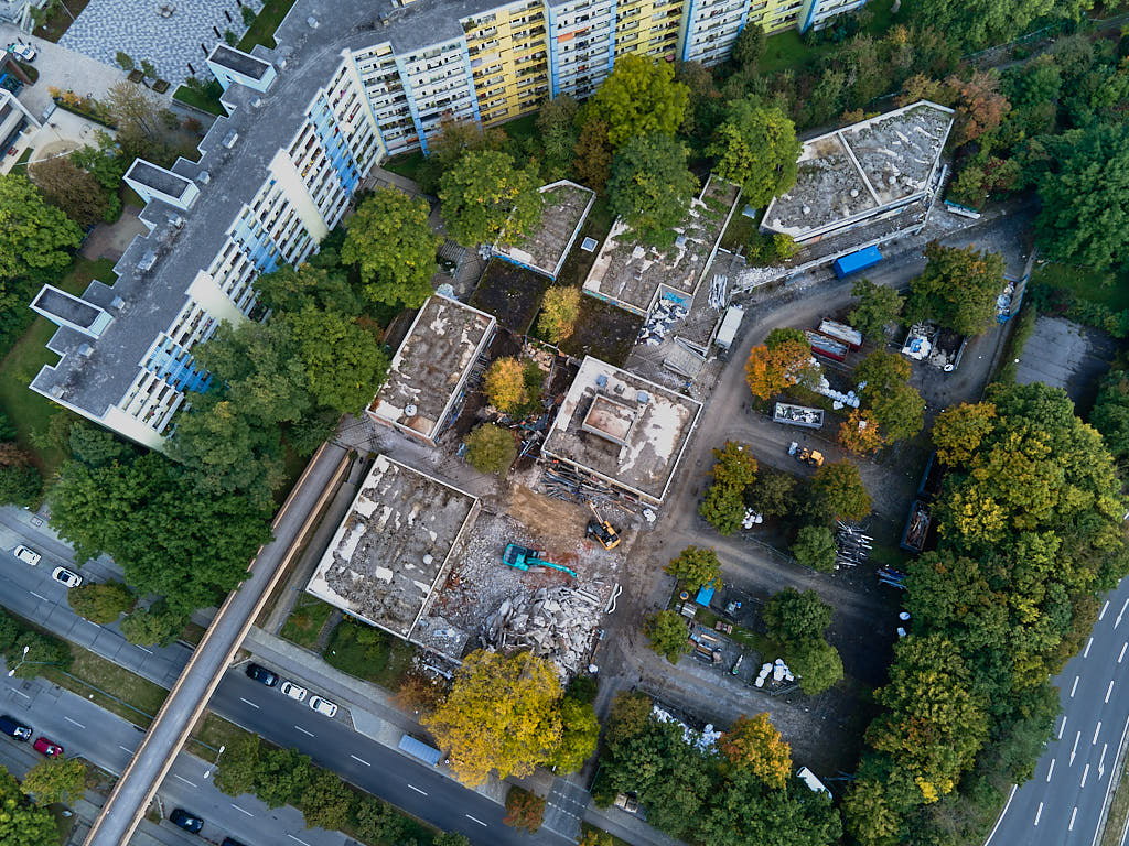 27.09.2021 - Abrissbegin des Quiddezentrums in Neuperlach