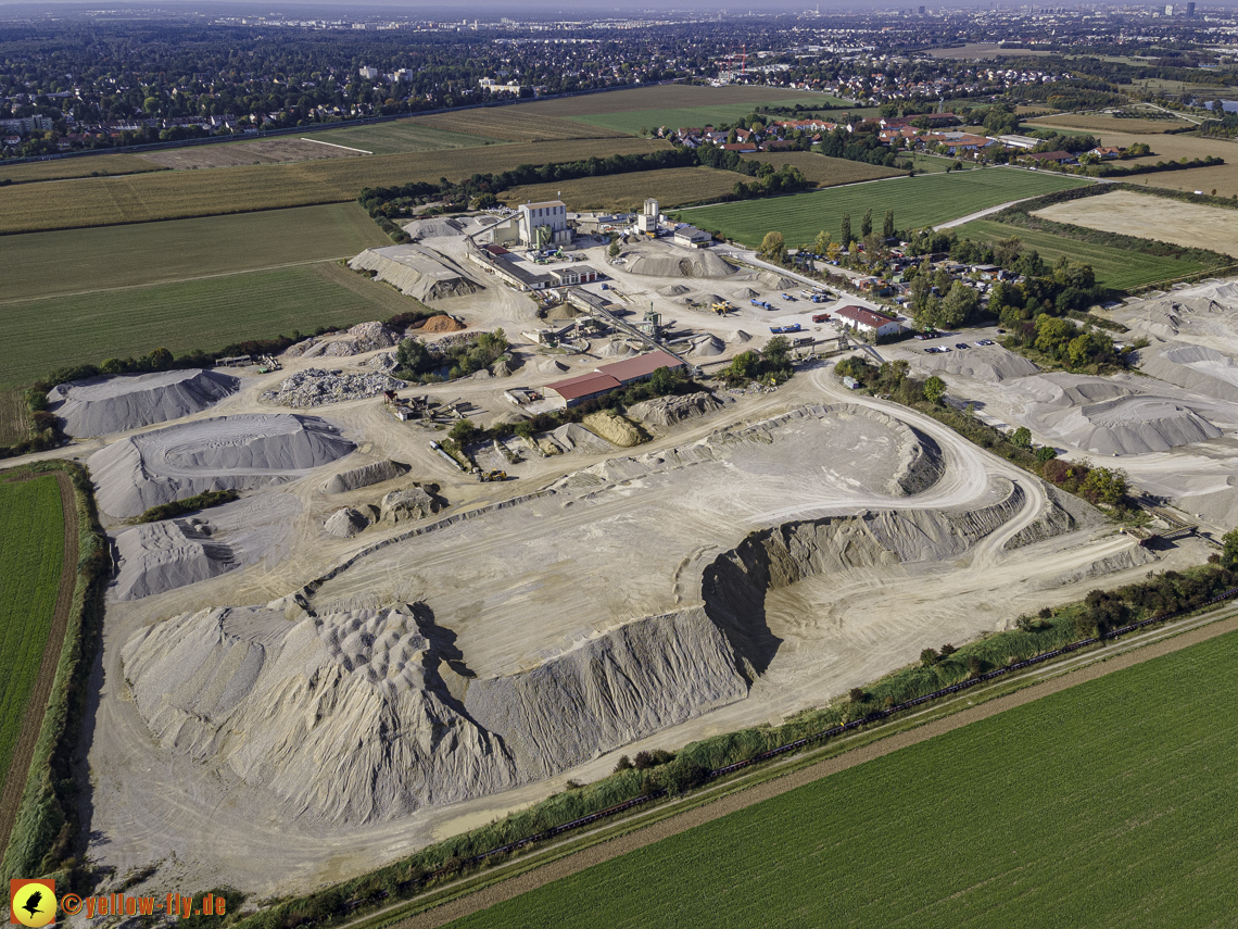 11.10.2021 - Gronsdorf Kieswerk und Riemer See