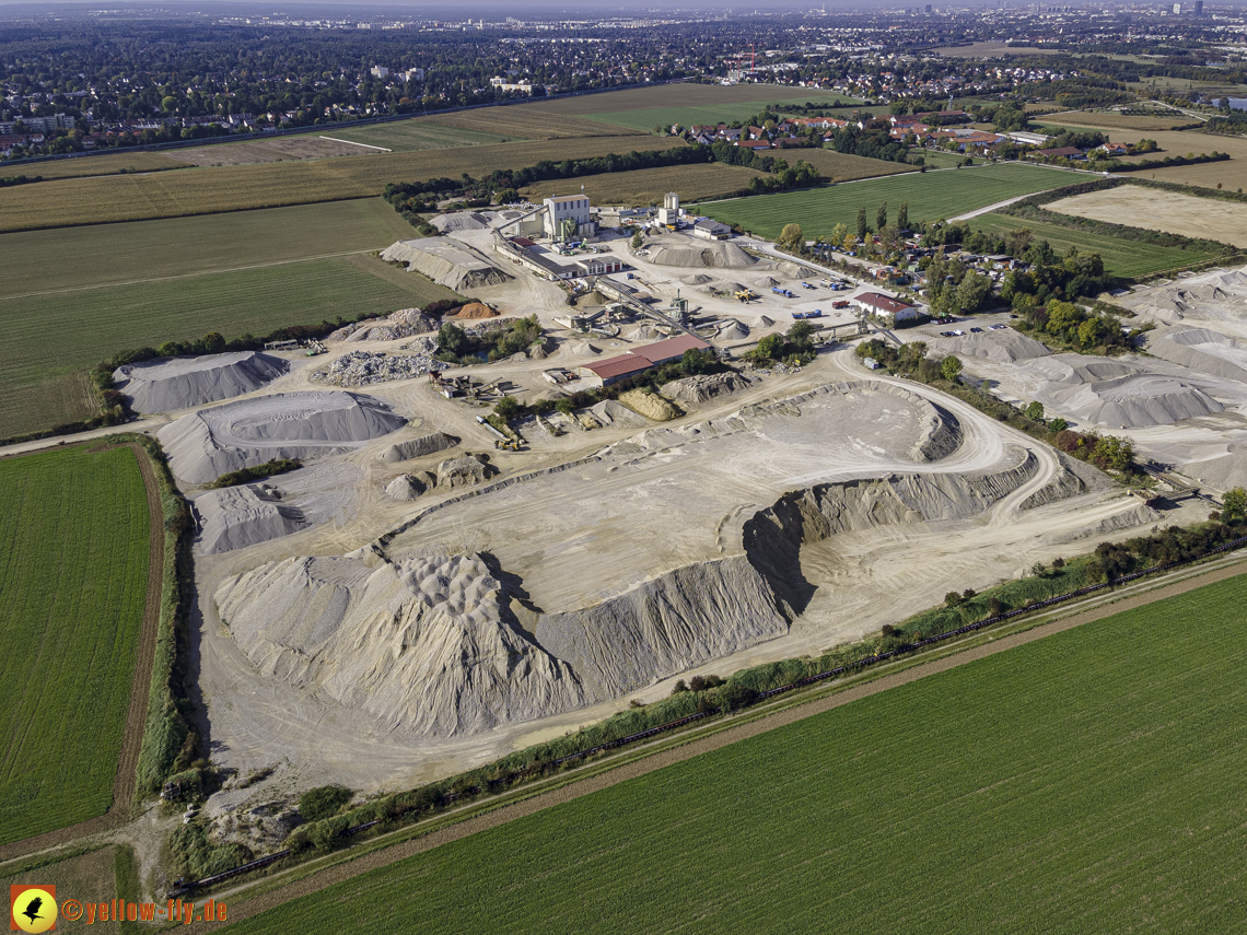 11.10.2021 - Gronsdorf Kieswerk und Riemer See