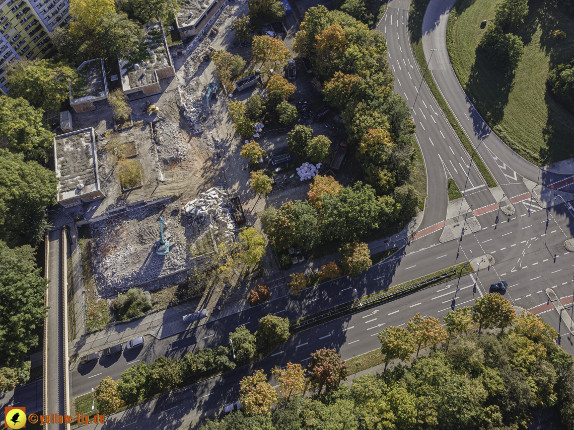 11.10.2021 - Abriss des Quiddezentrums in Neuperlach