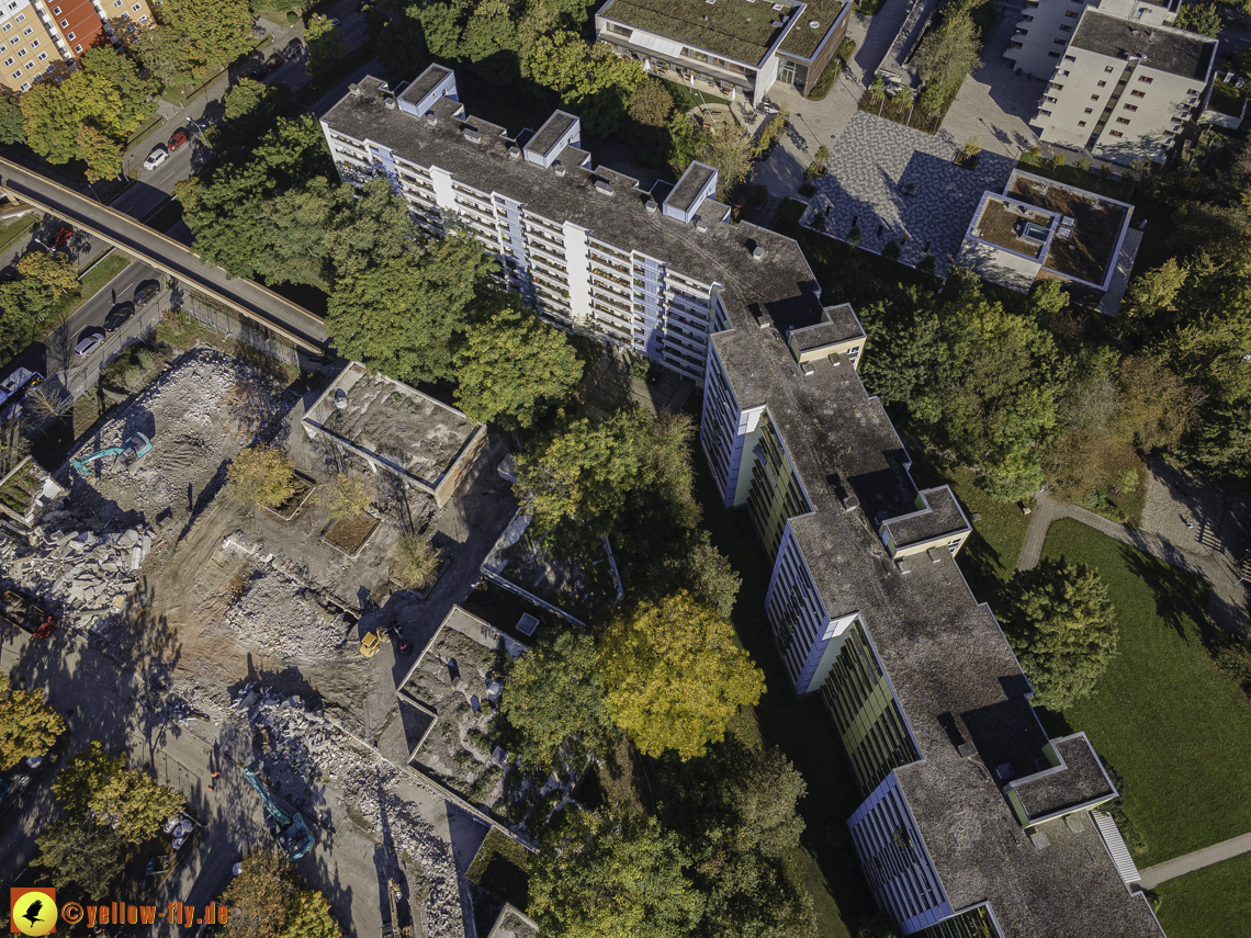 11.10.2021 - Abriss des Quiddezentrums in Neuperlach