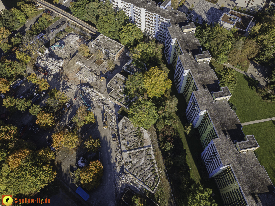 11.10.2021 - Abriss des Quiddezentrums in Neuperlach