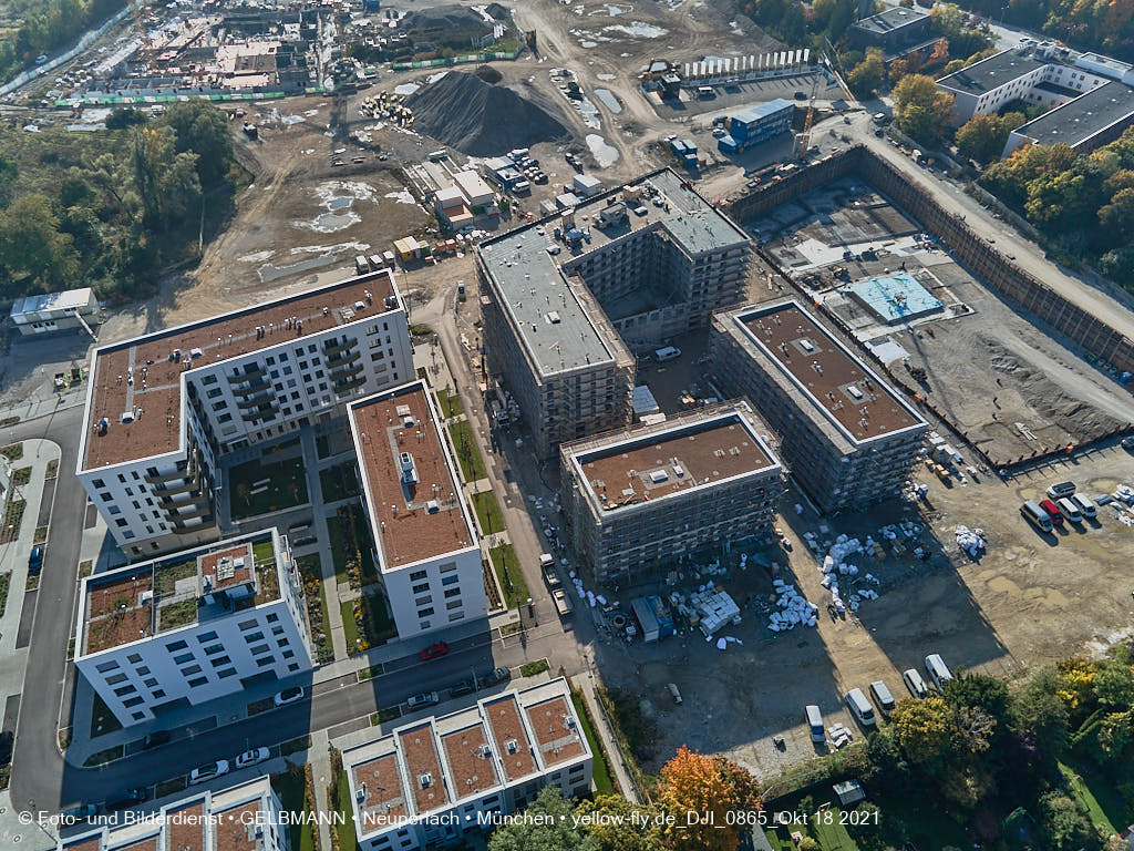 18.10.2021 - Baustelle „Das Duett” und „Townhouses”