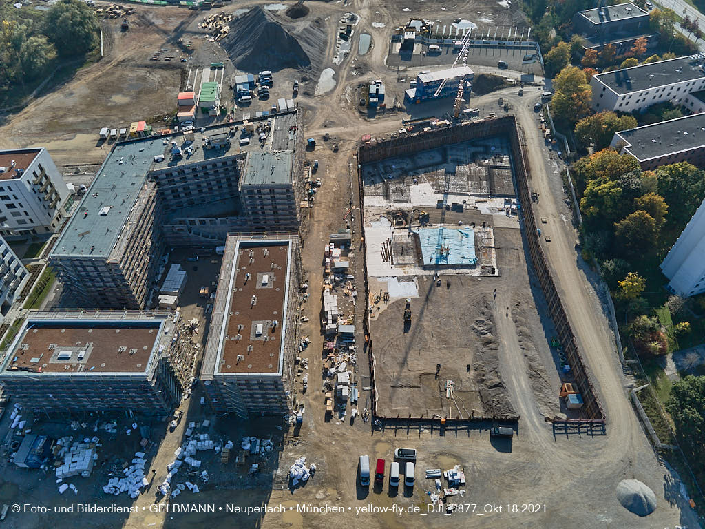 18.10.2021 - Baustelle „Das Duett” und „Townhouses”