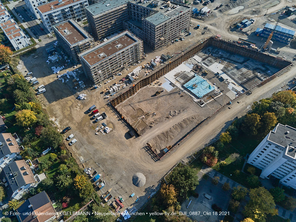 18.10.2021 - Baustelle „Das Duett” und „Townhouses”