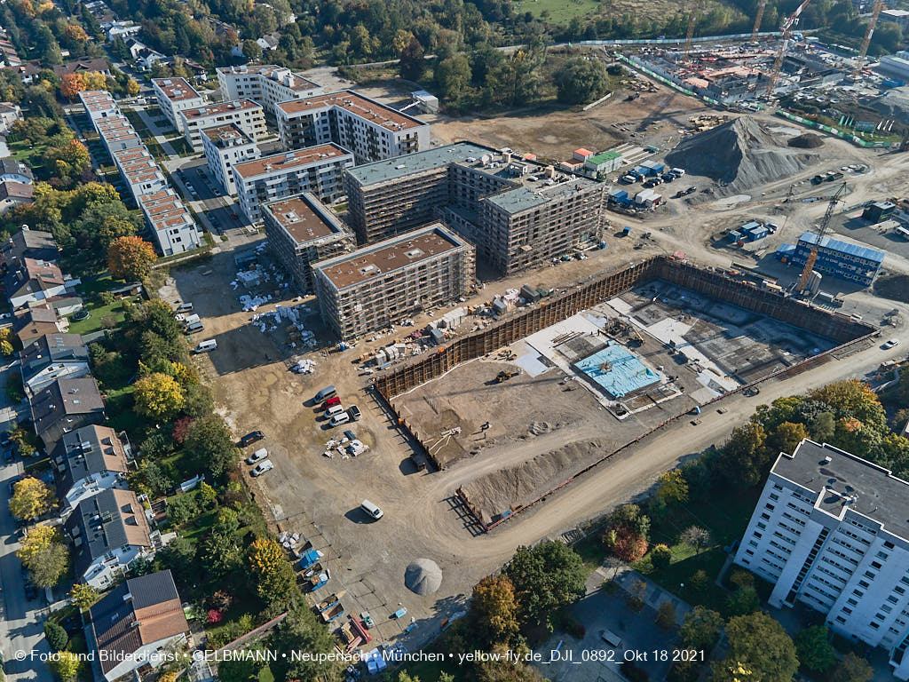 18.10.2021 - Baustelle „Das Duett” und „Townhouses”