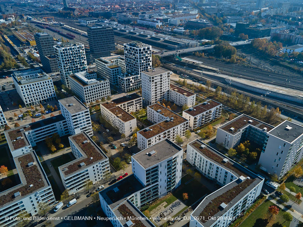 29.10.2021 - Wohnanlage Hirschgarten und paketposthalle