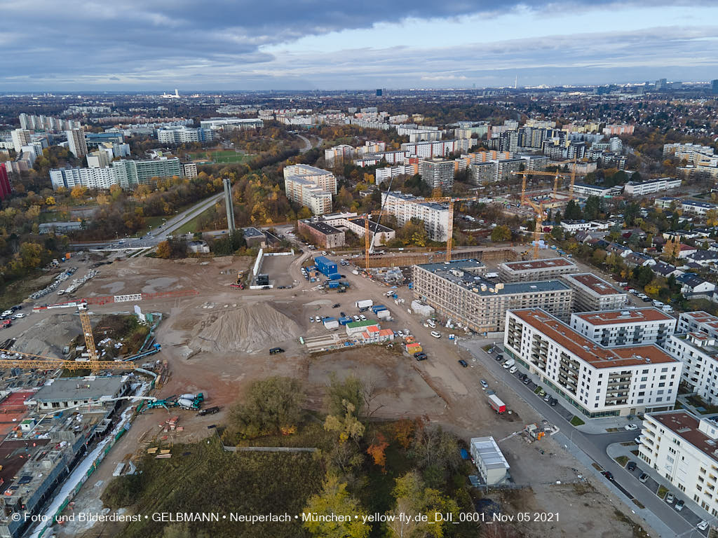 05.11.2021 - Baustelle Alexisquartier „Das Duett” in Neuperlach