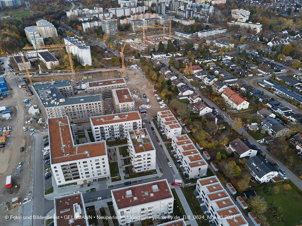 05.11.2021 - Baustelle Alexisquartier „Das Duett” in Neuperlach