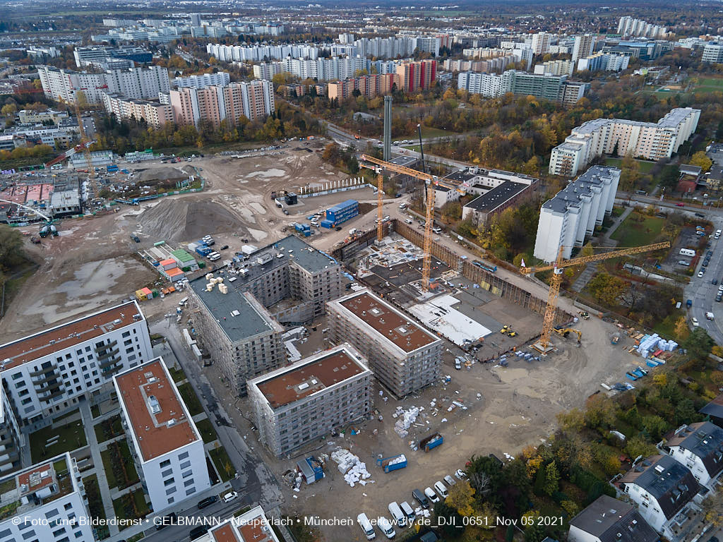 05.11.2021 - Baustelle Alexisquartier „Das Duett” in Neuperlach