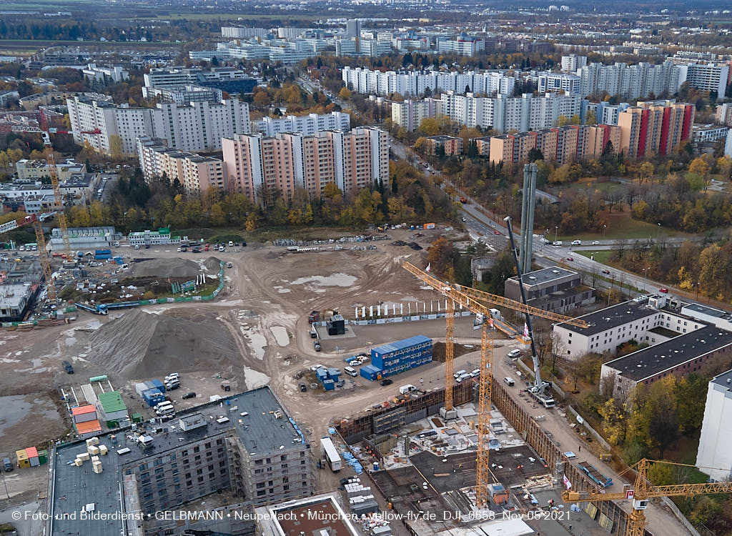 05.11.2021 - Baustelle Alexisquartier „Das Duett” in Neuperlach