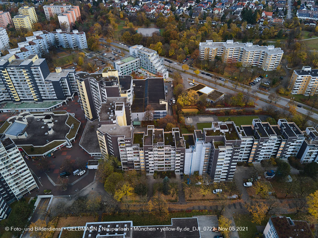 05.11.2021 - Marx-Zentrum und Wohnanalge Karl-Marx-Ring 52-62