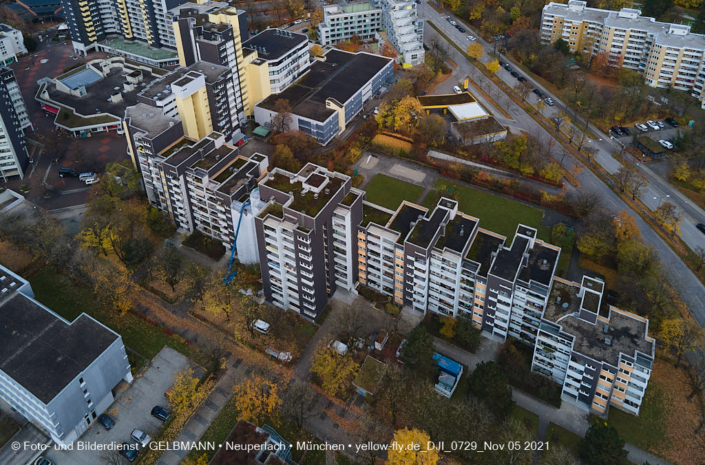 05.11.2021 - Marx-Zentrum und Wohnanalge Karl-Marx-Ring 52-62