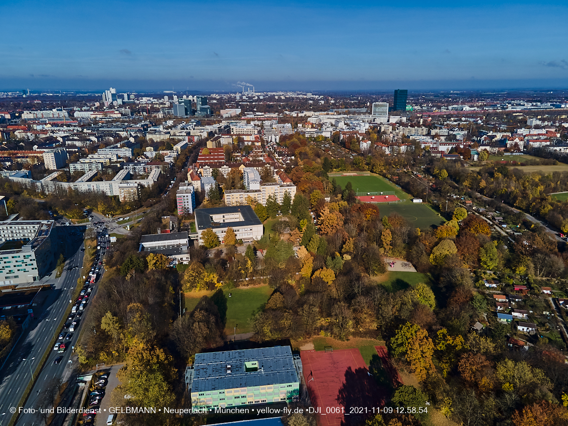 09.11.2021 - Baustelle Maikäfersiedlung in Ber am Laim und  Neuperlach
