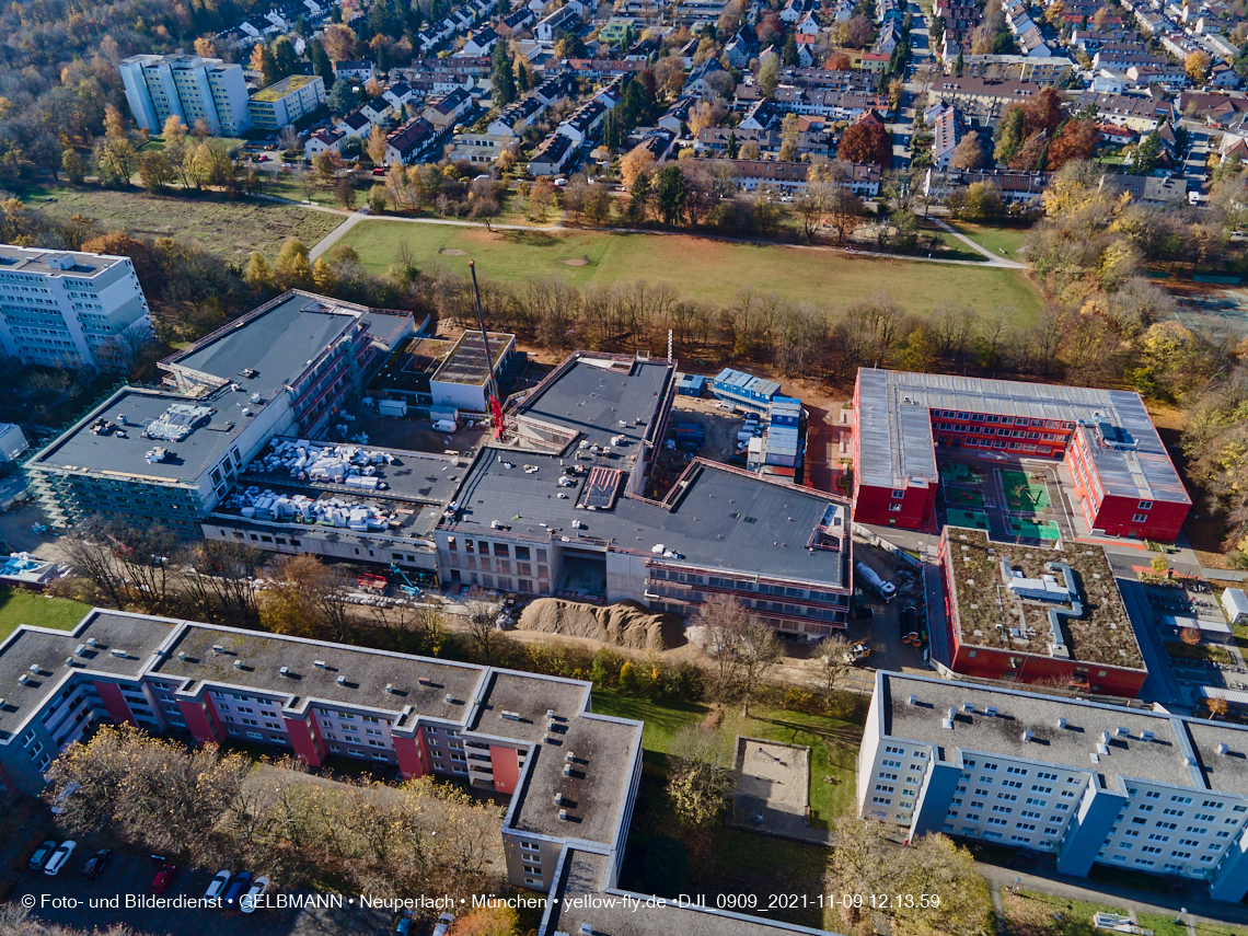 09.11.2021 - Baustelle Schule am Strehleranger Neuperlach