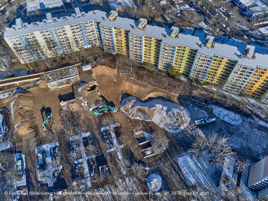 03.12.2021 -Copteraufnahmen vom Abriss des Quiddezentrums in Neuperlach