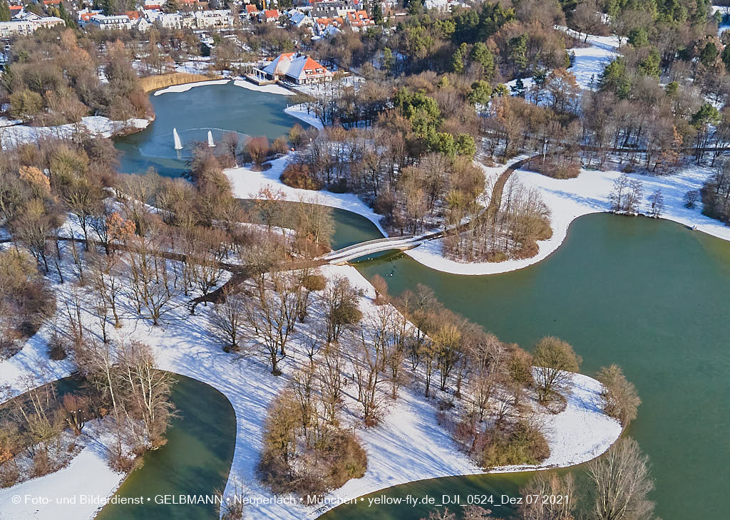 07.12.2021 -Der Ostparksee im Dezember 2021 in Neuperlach