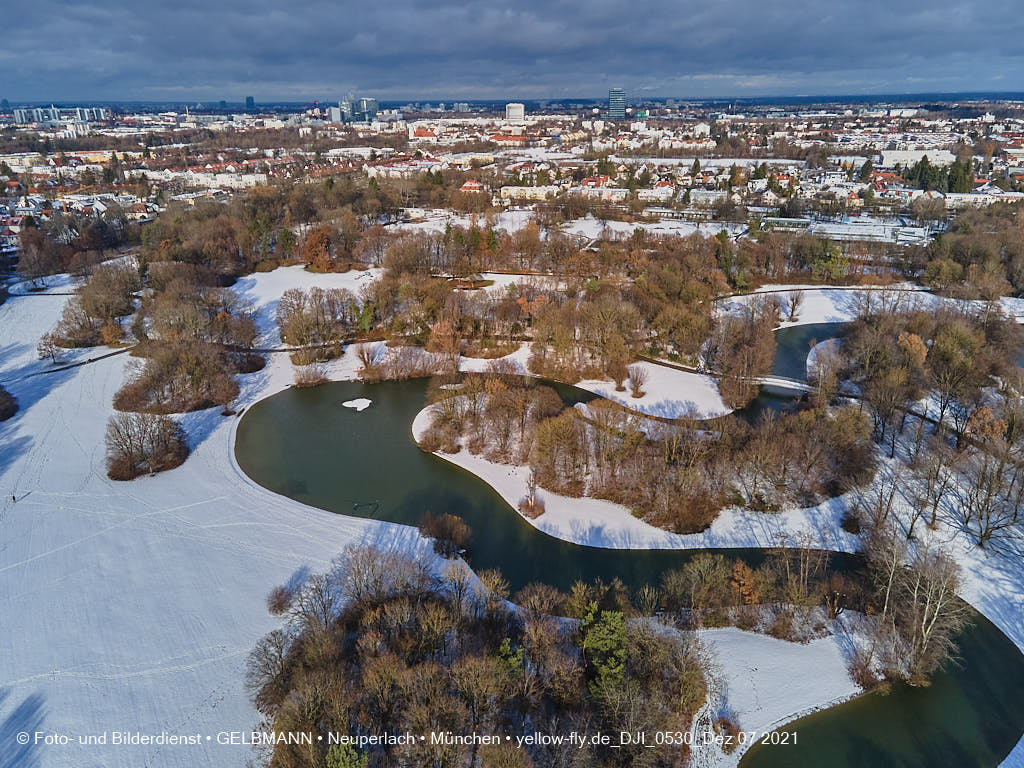 07.12.2021 -Der Ostparksee im Dezember 2021 in Neuperlach