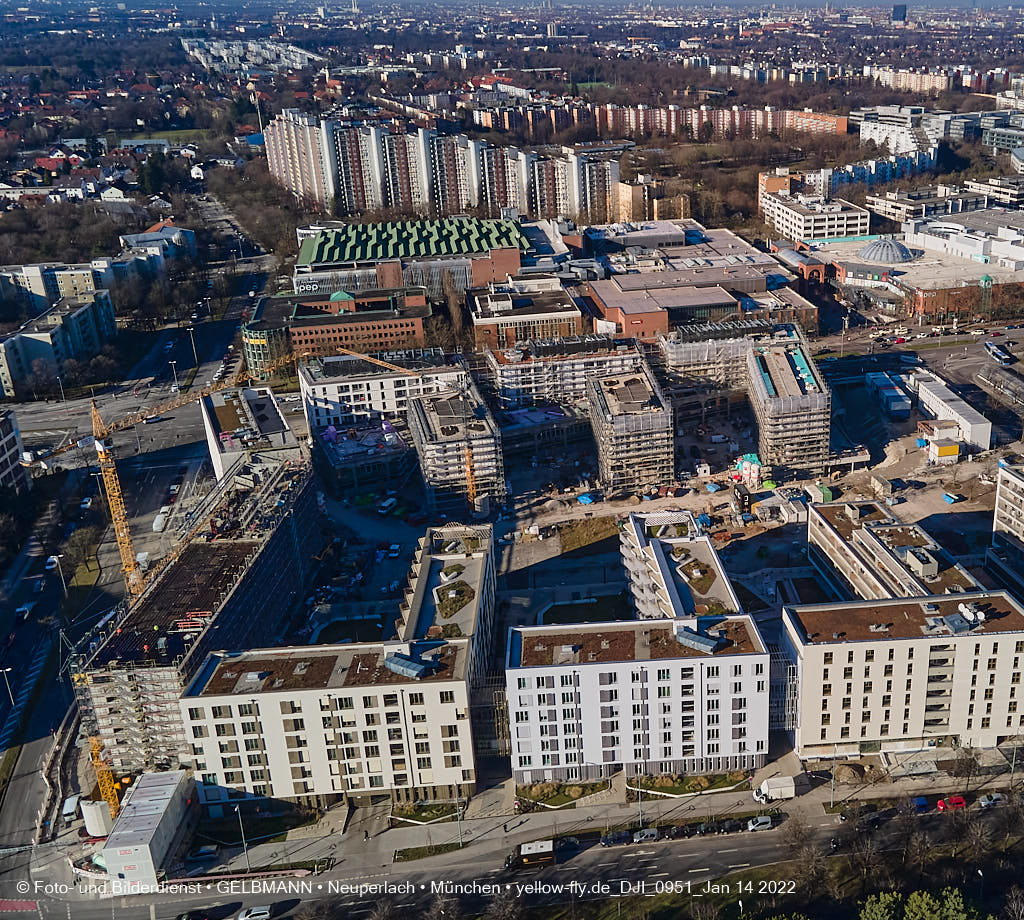 14.01.2022 - Baustelle Perlach Plaza in Neuperlach