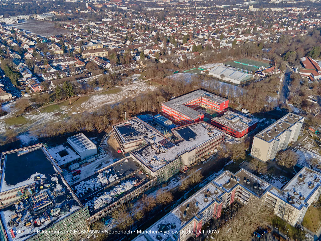 21.01.2022 - Baustelle Schule am Strehleranger in Neuperlach