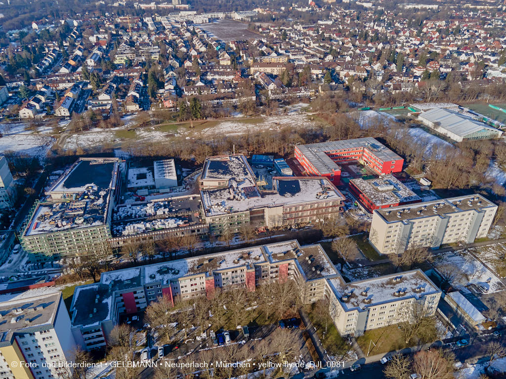21.01.2022 - Baustelle Schule am Strehleranger in Neuperlach