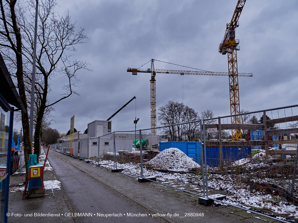 01.02.2022 - Grundschule am Karl-Marx-Ring in Neuperlach