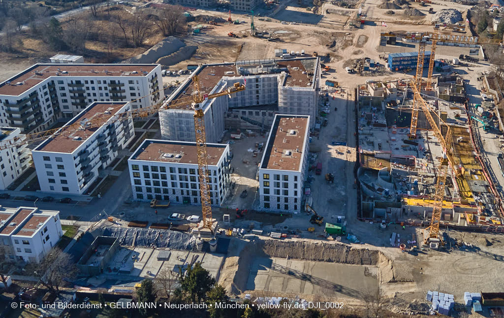 09.03.2022 - Townhouses im Alexisquartier Neuperlach 