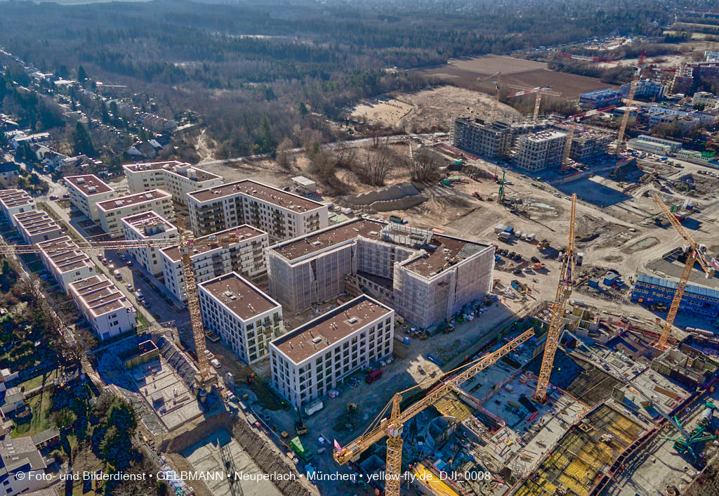 09.03.2022 - Townhouses im Alexisquartier Neuperlach 
