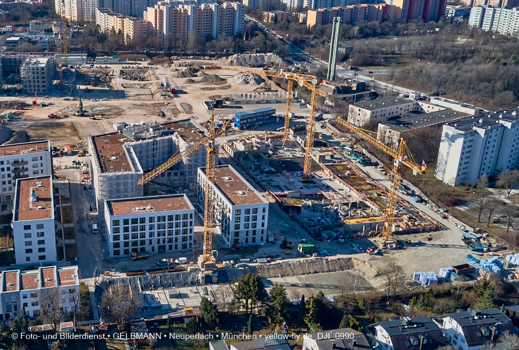 09.03.2022 - Townhouses im Alexisquartier Neuperlach 