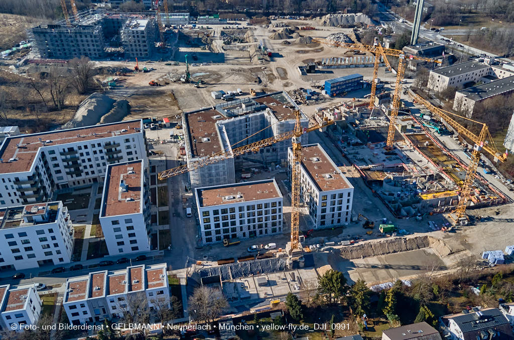 09.03.2022 - Townhouses im Alexisquartier Neuperlach 