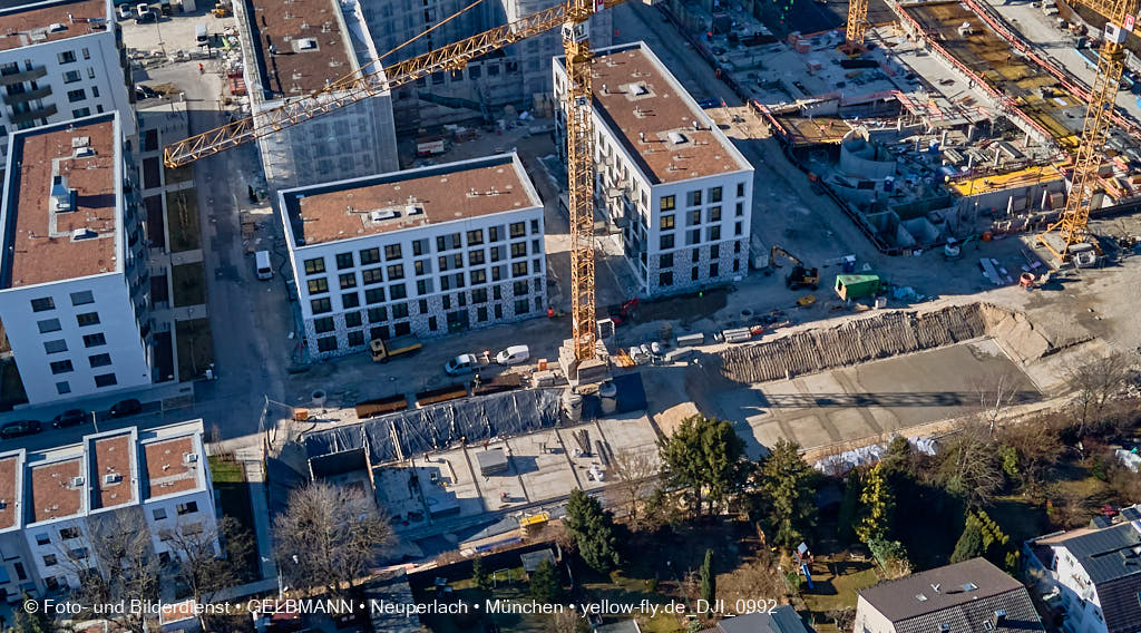 09.03.2022 - Townhouses im Alexisquartier Neuperlach 