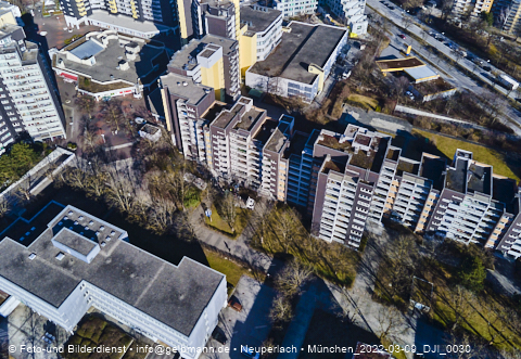 09.03.2022 - Marx-Zentrum, Studentenwohnheim und Wohnanlage Karl-Marx-Ring 52-62 und KMR 53-57c